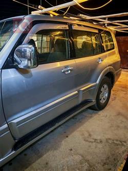 ميتسوبيشي باجيرو